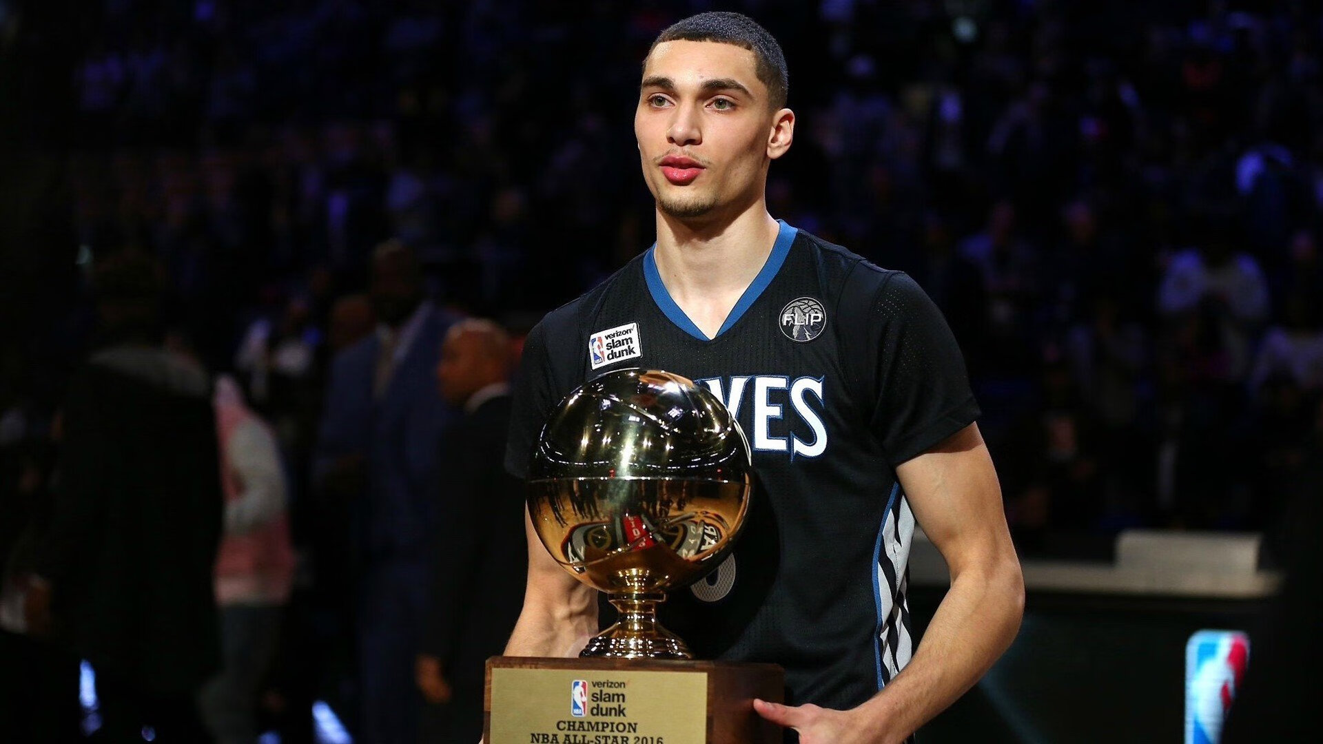 “金牛区城北体育馆：运动舞蹈带来视觉盛宴，舞者们的每一步都充满魅力”