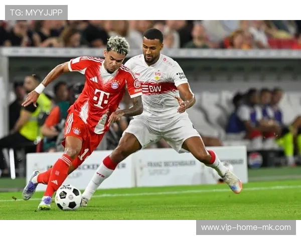 弗赖堡客战拜仁:状态与球员报告——一场值得期待的精彩对决 弗赖堡客战拜仁:状态与球员报告——一场值得期待的精彩对决