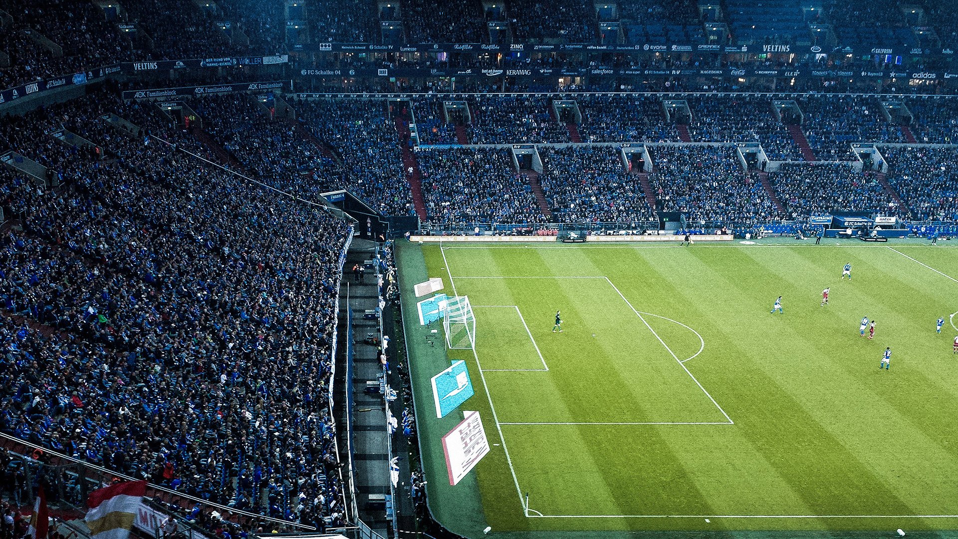 mk体育下载-广东队内线支柱缺阵影响攻防节奏，广东队进攻战术